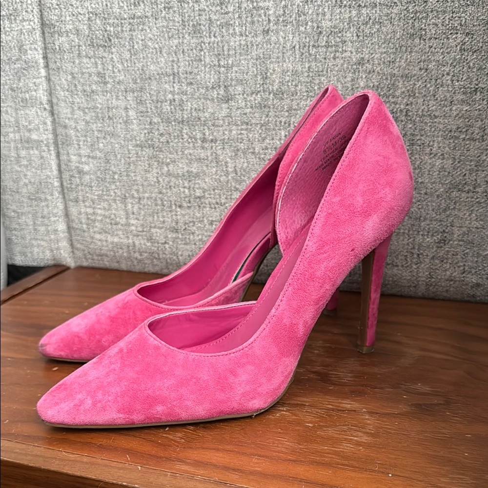 Pink Suede Vince Camuto Heels 8.5